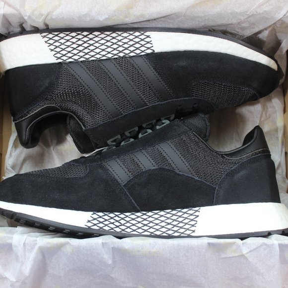 Adidas Marathon 5923 Boost Men Running Shoe EE3656 - Picture 2 of 11